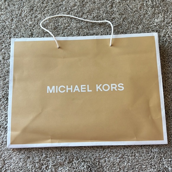 🔥🔥🔥Michael Kors Limited Edition Crossbody Bag🔥🔥🔥 - Picture 16 of 16